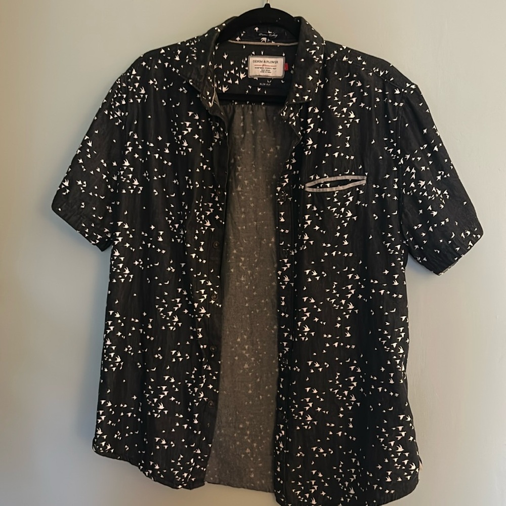 Men’s Bird Patterned Buttonup